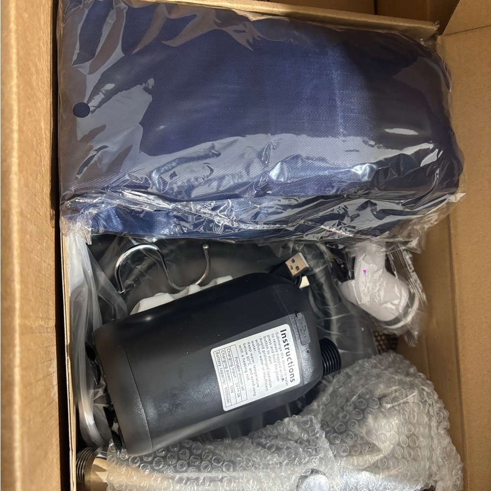 Portable Camping Shower Kit - Navy Blue - Picture 3 of 5